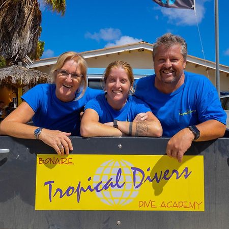 Tropical Divers Resort クラレンダイク エクステリア 写真